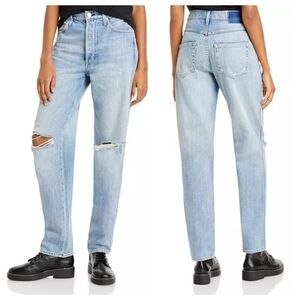🔴AMO Harlow Distressed Jeans in New Retro
